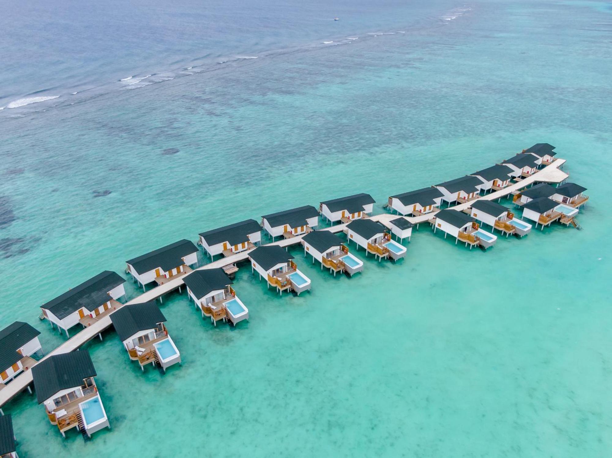 Joy Island Maldives All Inclusive Resort Malé Exteriör bild